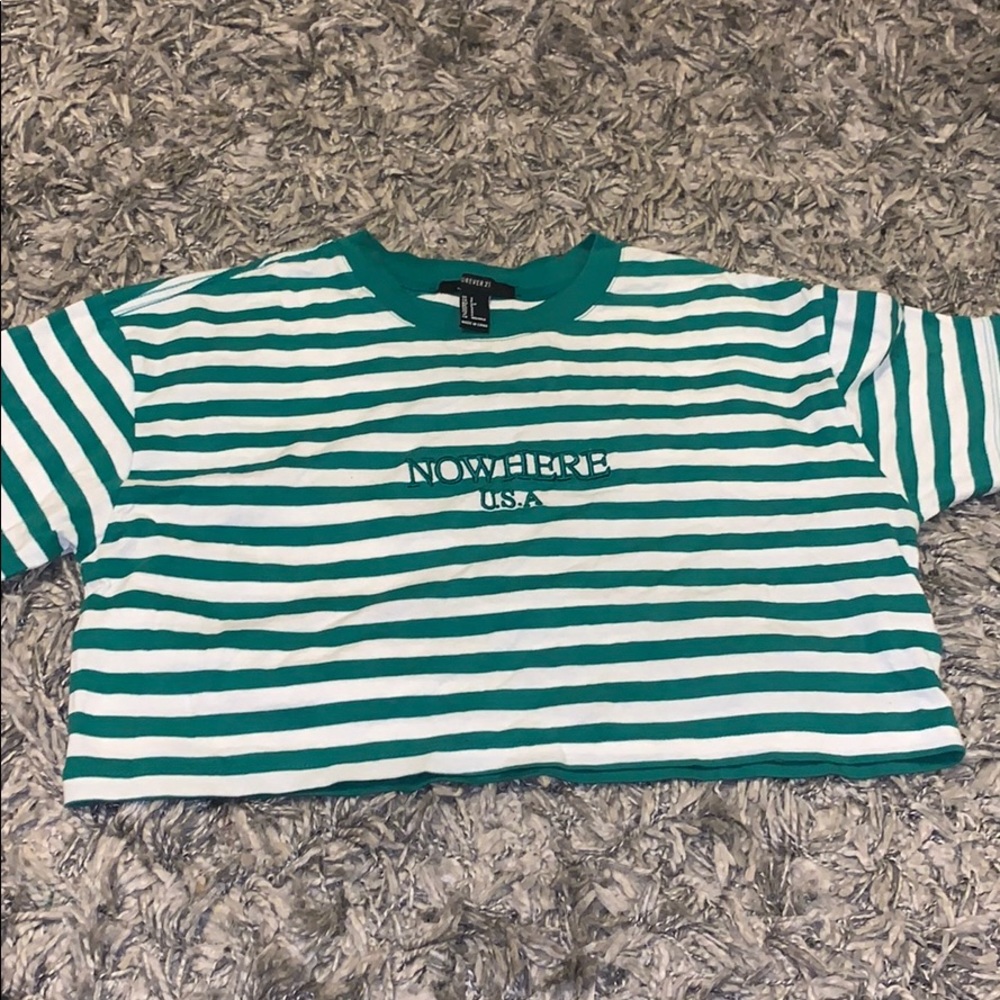 Strip white and green nowhere us